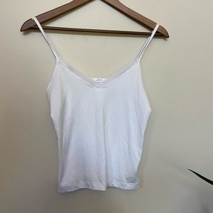 🌸 Ardene 🌸 basic white tank top